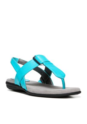 belk women's flat sandals