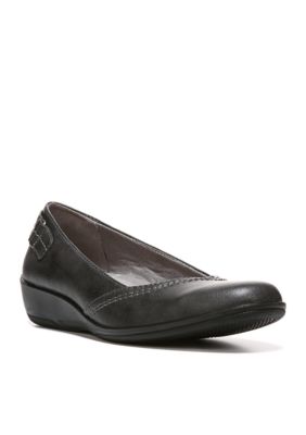belk flat shoes