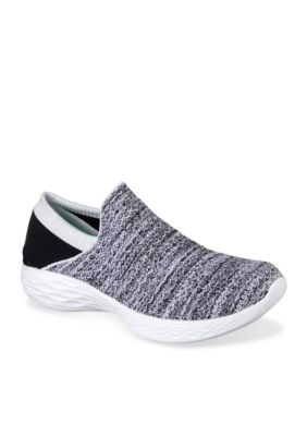 abound neely platform sneaker