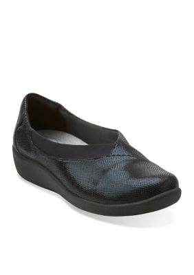 clarks cloudsteppers pumps