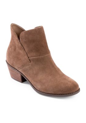 belk brown booties