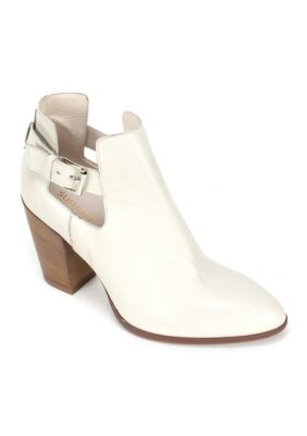 white boots belk