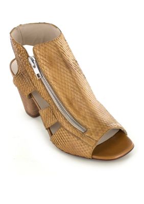 belk white mountain sandals