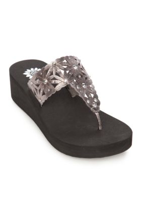 belk yellow sandals