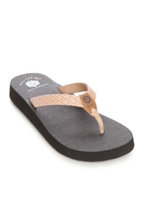 flip flops belk
