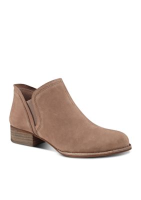 belk vince camuto boots