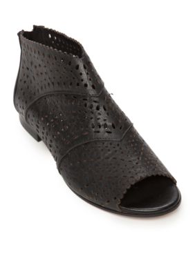 belk orthopedic shoes