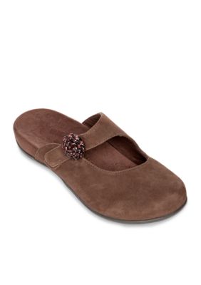 belk vionic shoes on sale