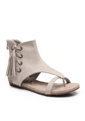 belk flat sandals