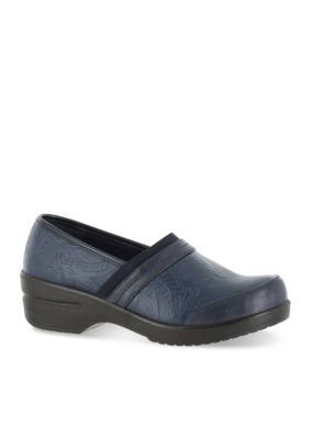 flats with bows on the back