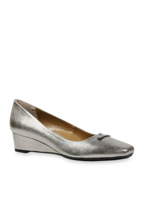 belk wedge heels