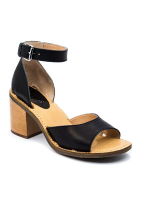 latigo shoes clearance