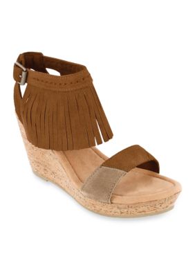 belk wedge heels