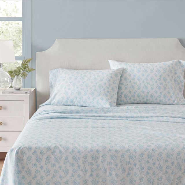 WHITE / WINTER BLUE
