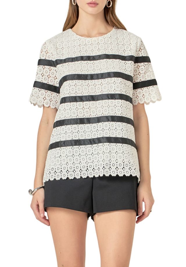 WHITE/BLACK