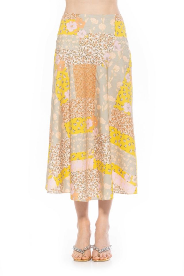Ivory Patch Floral
