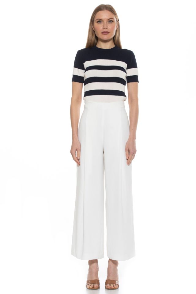 Navy/Ivory