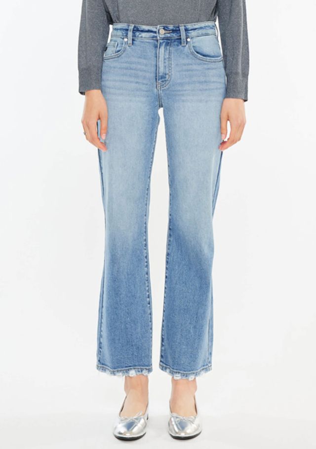 MEDIUM WASH