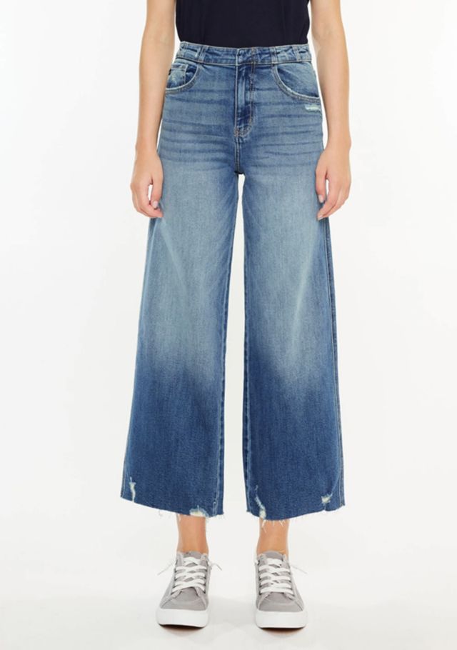 MEDIUM WASH