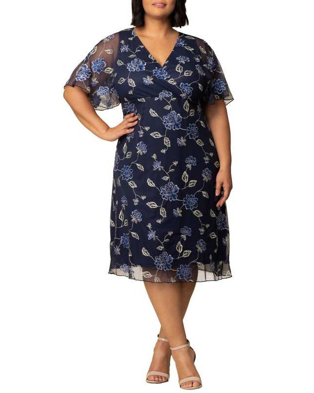 Navy Blue Blooms