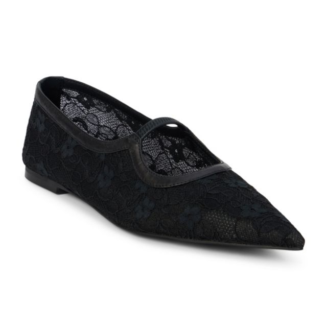 BLACK LACE