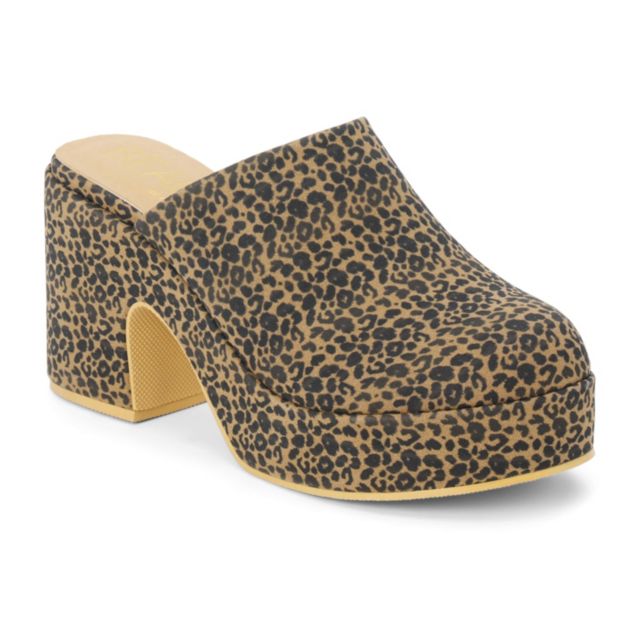 TAN LEOPARD