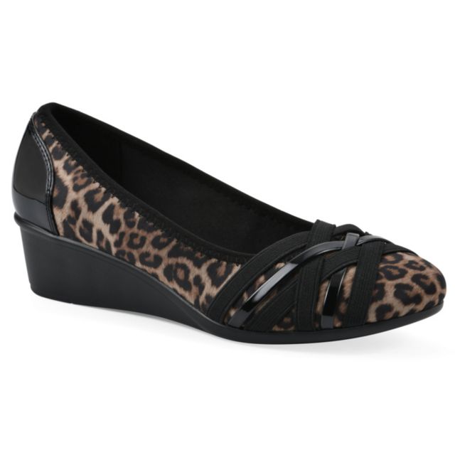 Tan Leopard Print