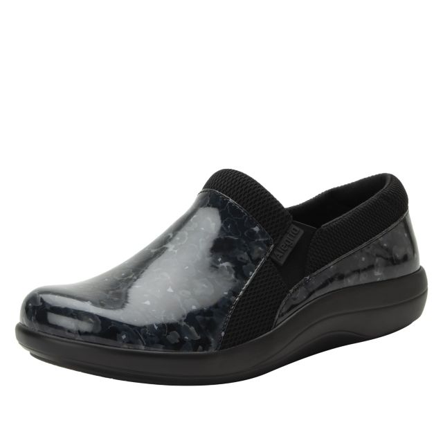 Poppy Pop Black