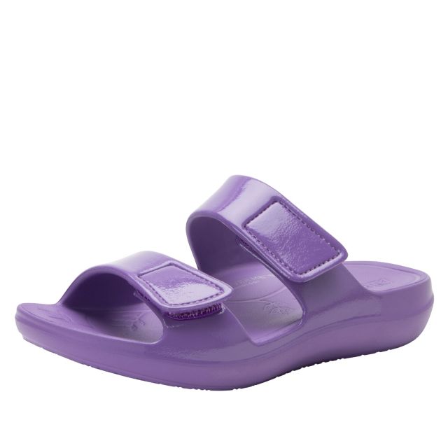 6152 Iris Gloss