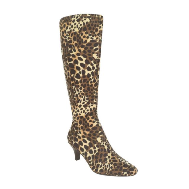 Chic Jaguar