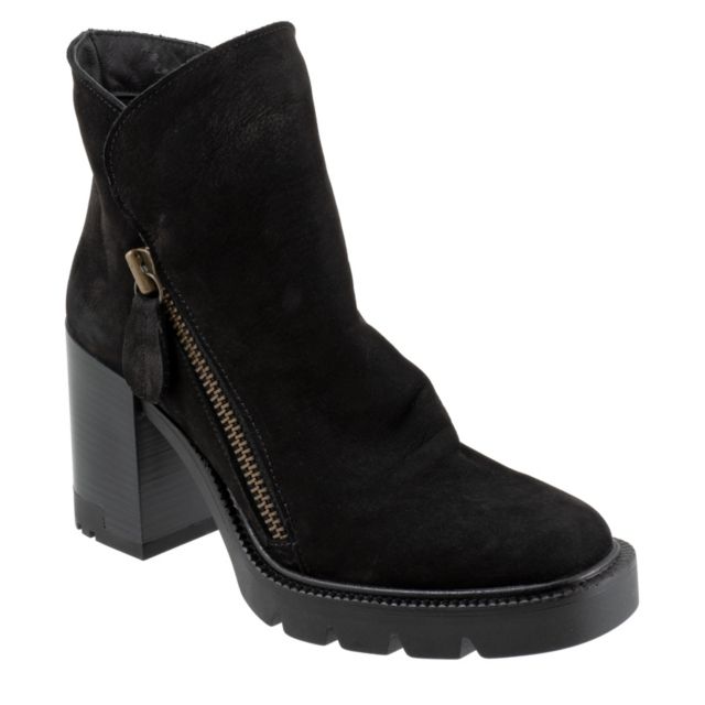 Black Nubuck