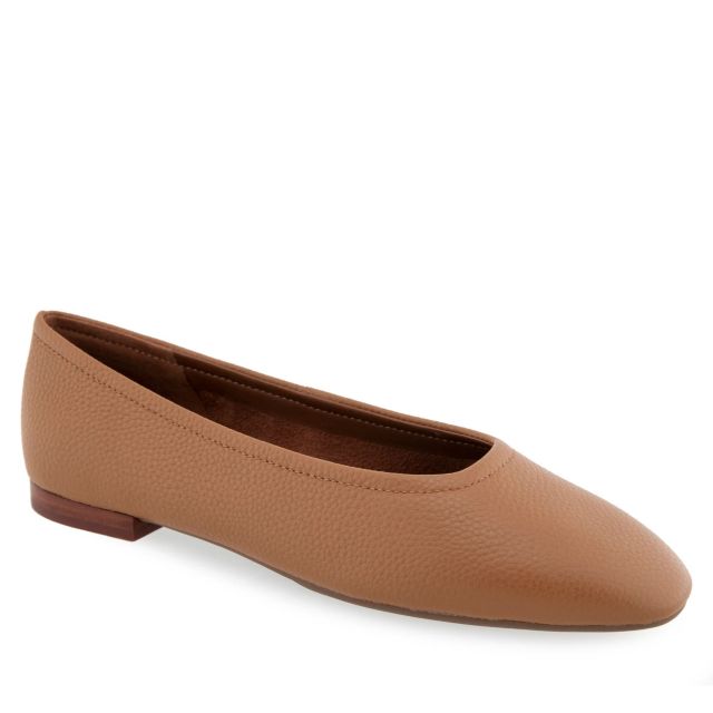 Tan Pebbled Leather