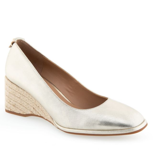 Soft Gold Leath