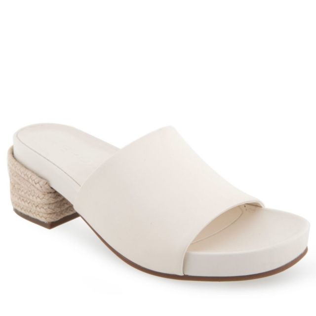 Eggnog Leather