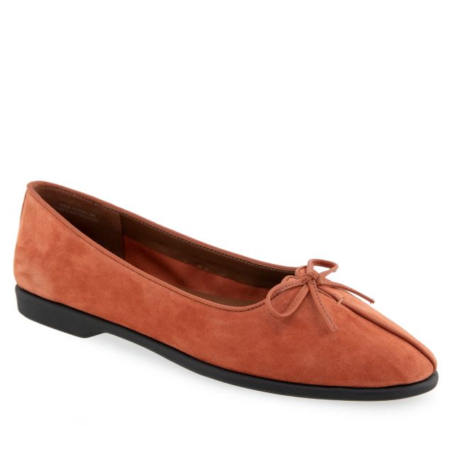 R04 RUST SUEDE