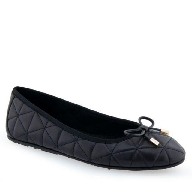 Black Quilted