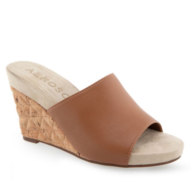 Tan Pu Leather