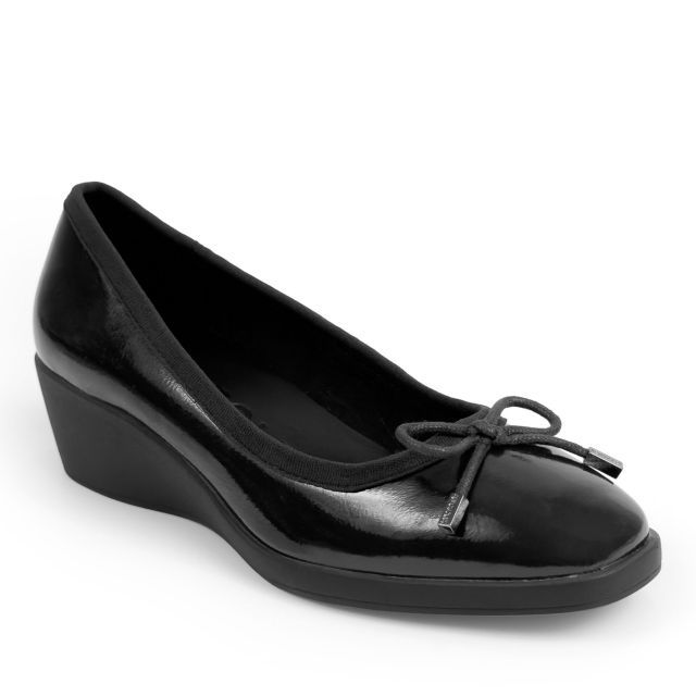 Black Crinkle Patent Faux Leather