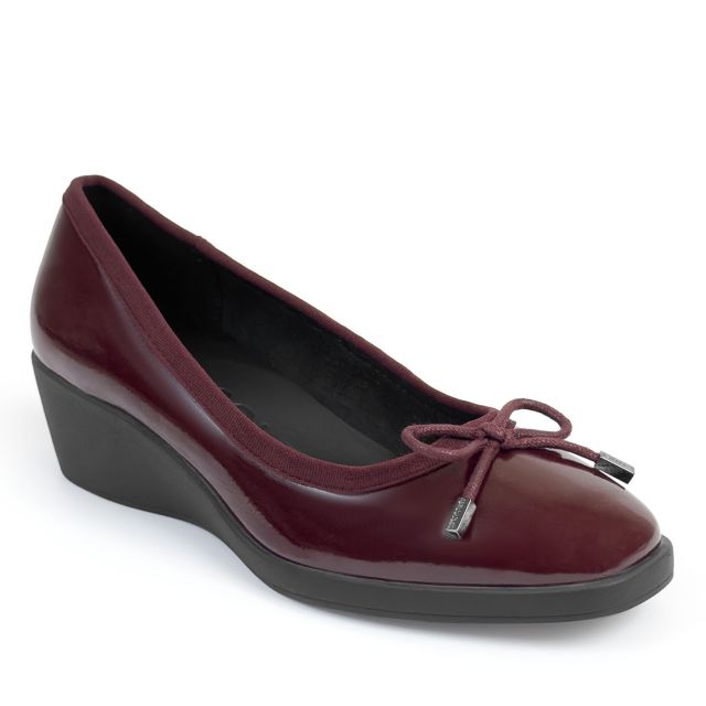 Merlot Crinkle Patent Faux Leather