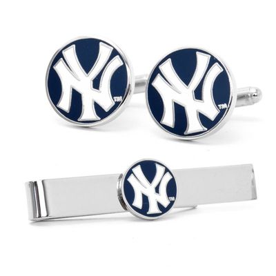 MLB New York Yankees Cufflinks and Tie Bar Gift Set