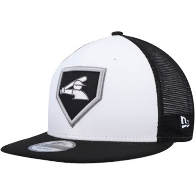 Chicago White Sox MLB White/Black Chicago Sox 2022 Clubhouse Trucker 9FIFTY Snapback Hat