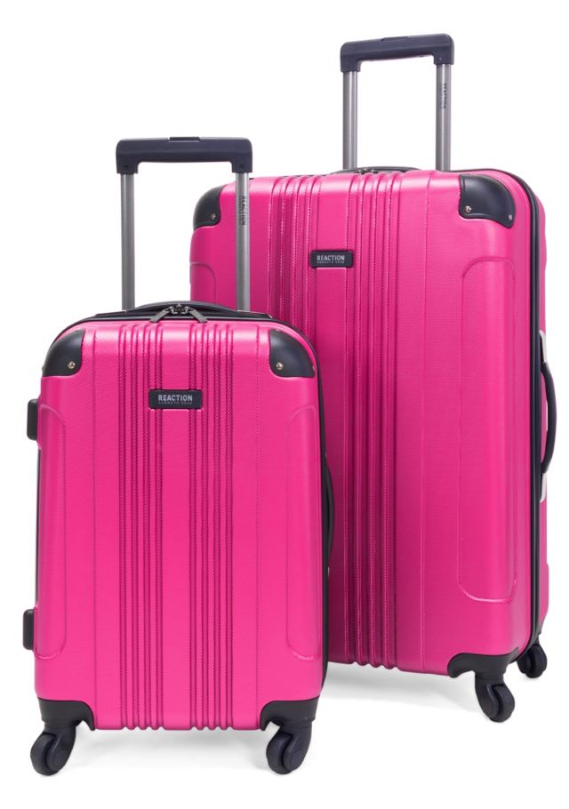 MAGENTA