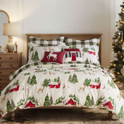 Winterberry Forest Comforter Set