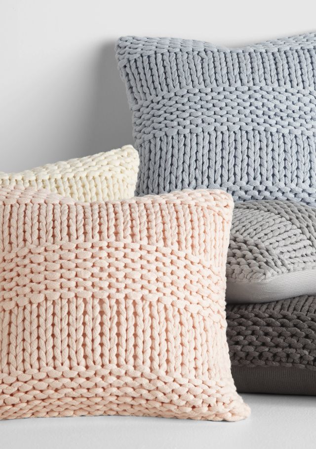 Light/Pastel Yellow