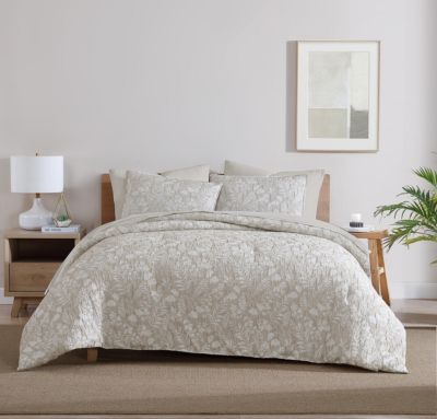 Turning Leaf Neutral 2-3 Piece Woven Matelasse Crinkle Jacquard Comforter Set