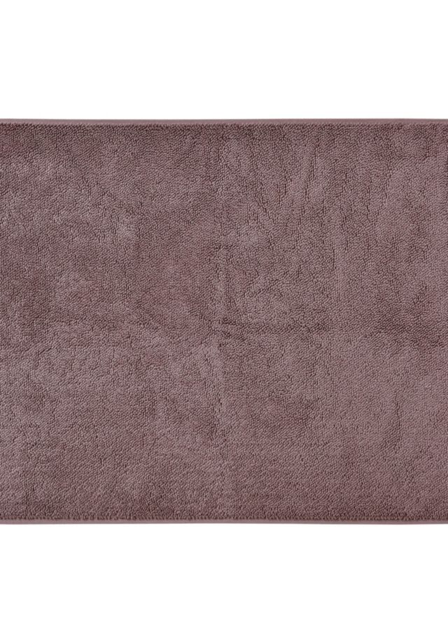 Aubergine