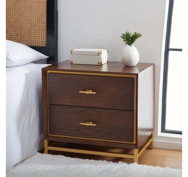 Walnut / Brass