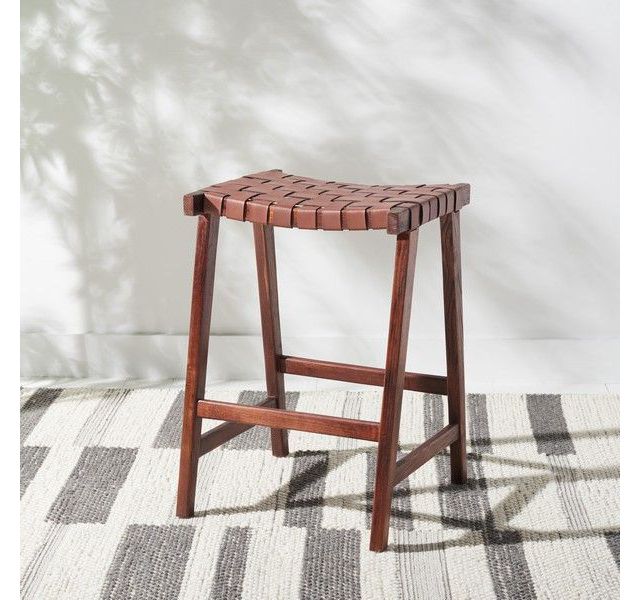 Cognac / Walnut