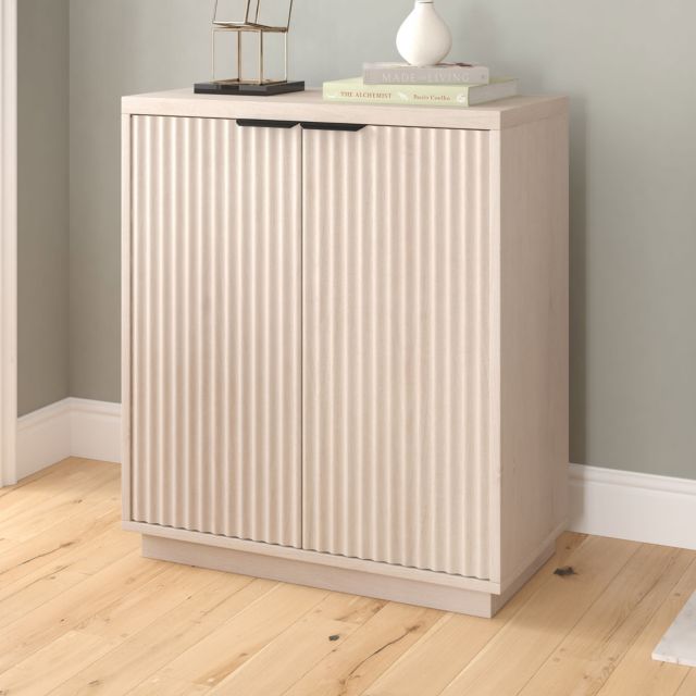 Alder White