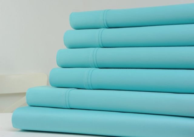 Aqua